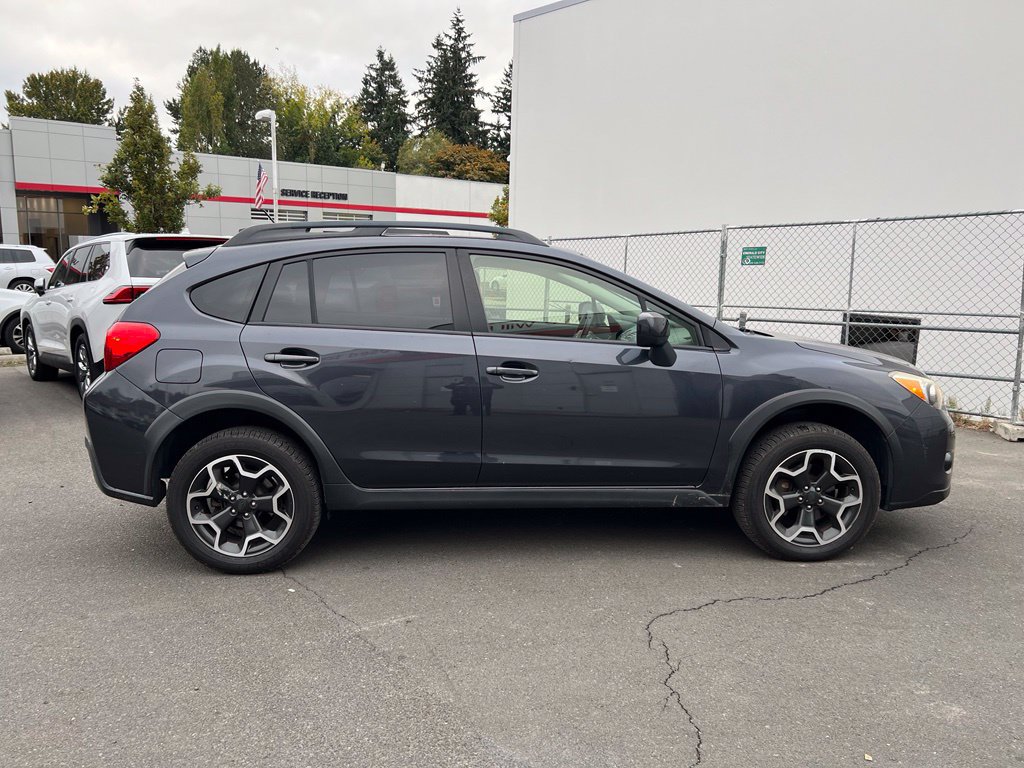 Used 2014 Subaru Crosstrek 2.0i Premium AWD/4WD image 3
