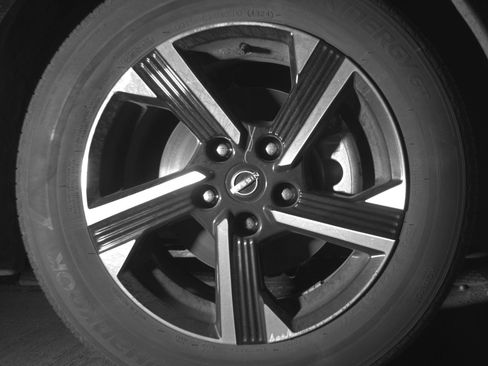Used 2025 Nissan Sentra SV FWD image 13