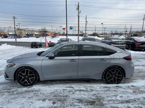 Used 2022 Honda Civic Sport Touring image 7