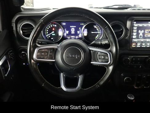 Used 2022 Jeep Wrangler Unlimited Sahara w/ Cold Weather Group AWD/4WD image 7