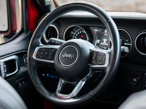 Used 2022 Jeep Wrangler Unlimited Rubicon 4xe w/ Safety Group image 21