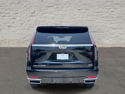 Used 2024 Cadillac Escalade Premium Luxury w/ LPO, Floor Liner Package AWD/4WD image 4