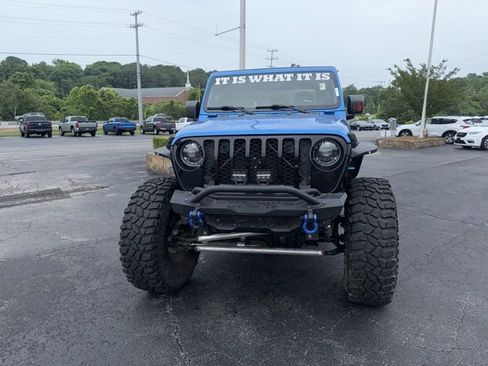 Used 2020 Jeep Gladiator Sport w/ Quick Order Package 24S AWD/4WD image 3