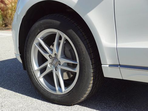 Used 2017 Audi Q5 2.0T Premium image 14