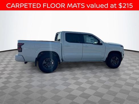 Certified 2025 Nissan Frontier SV AWD/4WD image 5