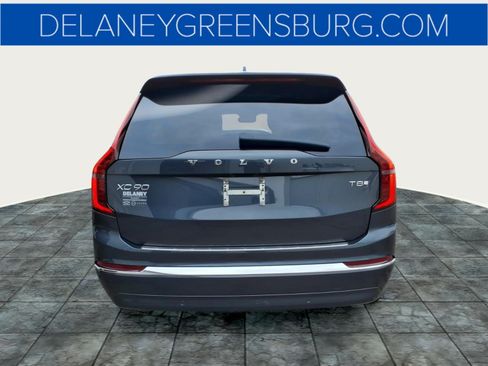 Used 2025 Volvo XC90 T8 Ultra w/ Protection Package Premier AWD/4WD image 4