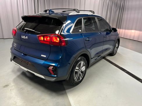 Used 2022 Kia Niro LXS FWD image 7