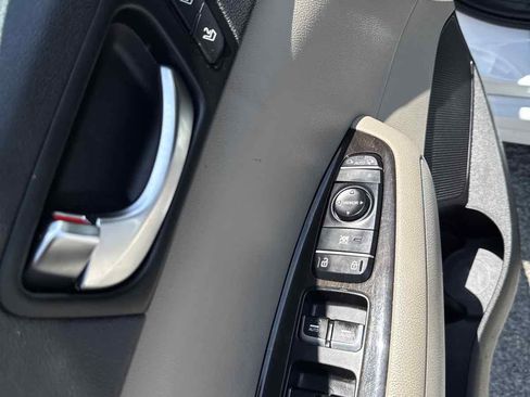 Used 2016 Kia Optima EX w/ Premium Package FWD image 7