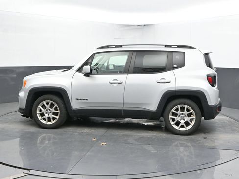 Used 2020 Jeep Renegade Latitude FWD image 8