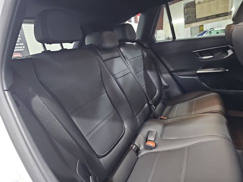 Certified 2025 Mercedes-Benz GLC 300 4MATIC image 13