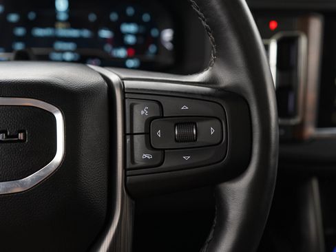Used 2024 GMC Yukon XL Denali Ultimate AWD/4WD image 29