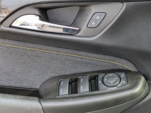 Used 2024 Chevrolet TrailBlazer ACTIV w/ Convenience Package image 21