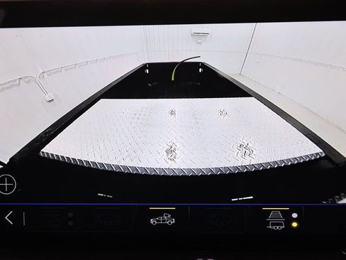 Used 2025 Chevrolet Silverado 2500 LTZ w/ LTZ Premium Package image 31