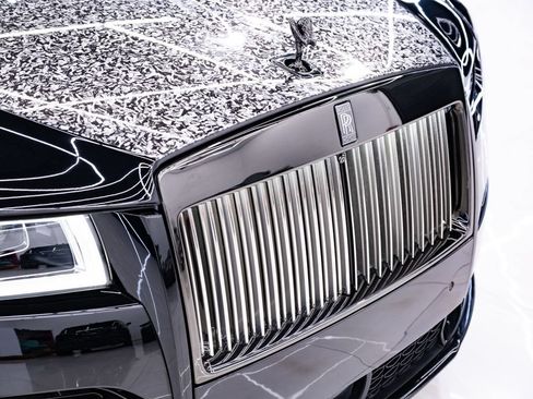 Used 2022 Rolls-Royce Ghost Black Badge AWD/4WD image 8