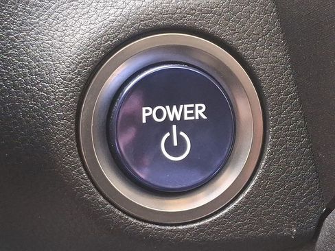 Used 2019 Lexus ES 300h w/ Luxury Package image 27