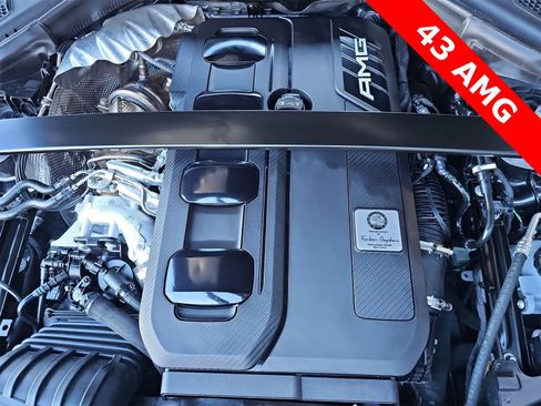 Used 2024 Mercedes-Benz GLC 43 AMG 4MATIC image 13