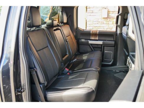 Used 2018 Ford F150 Lariat image 19