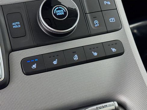 Used 2024 Hyundai Palisade Limited image 23