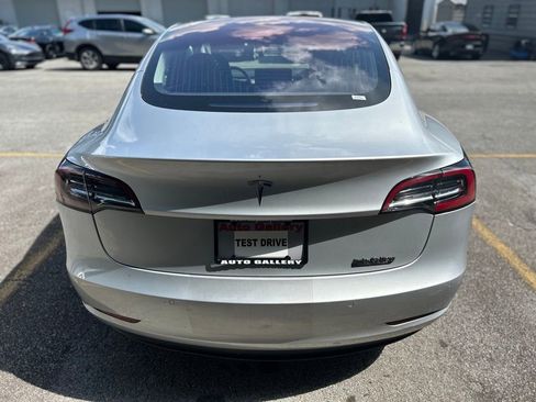 Used 2018 Tesla Model 3 Long Range RWD image 6