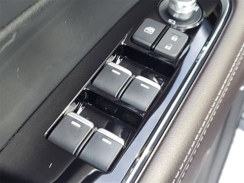 New 2025 MAZDA CX-5 Signature image 17