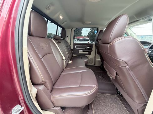 Used 2018 RAM 1500 Laramie Longhorn RWD image 26