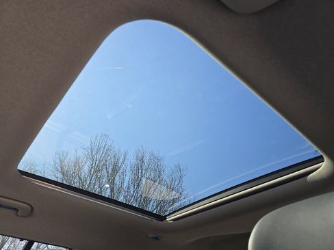 Used 2024 Hyundai Santa Fe Limited image 27