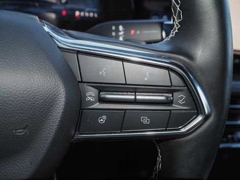 Used 2024 Chevrolet Traverse LS AWD/4WD image 30