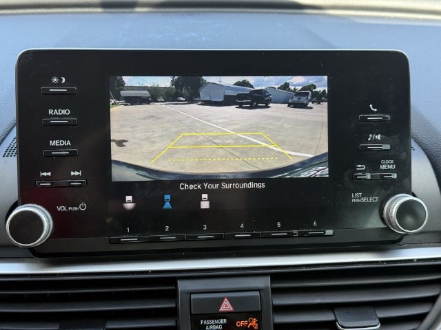 Used 2019 Honda Accord LX image 17
