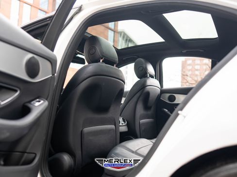 Used 2018 Mercedes-Benz C 300 Sedan w/ AMG Line image 21