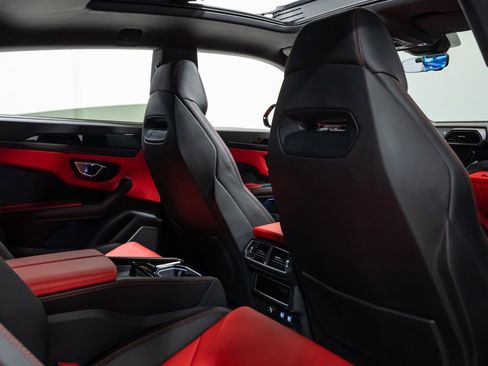 Used 2021 Lamborghini Urus AWD/4WD image 89
