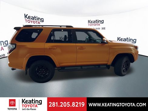 Used 2023 Toyota 4Runner SR5 Premium w/ Moonroof Package image 14