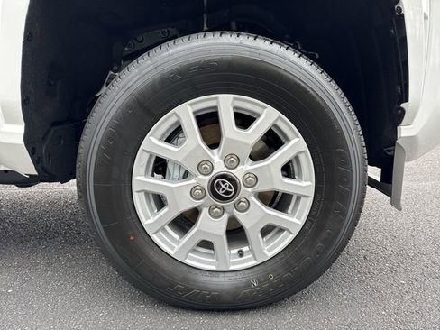 New 2025 Toyota Tacoma SR5 image 11
