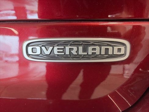 Certified 2024 Jeep Grand Cherokee L Overland w/ Advanced Protech Group III AWD/4WD image 8