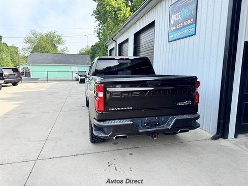 Used 2019 Chevrolet Silverado 1500 High Country w/ Technology Package AWD/4WD image 18