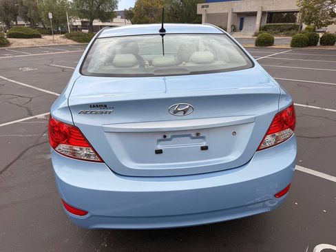 Used 2014 Hyundai Accent GLS FWD image 16