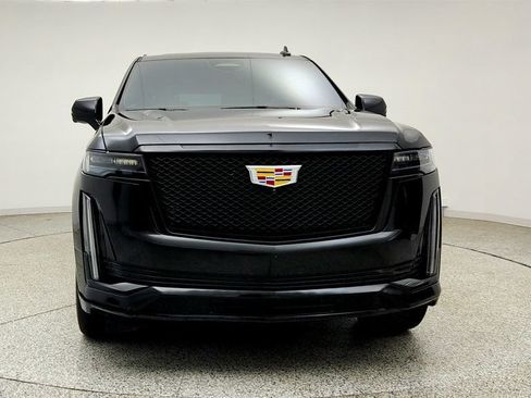 Used 2021 Cadillac Escalade Sport w/ LPO, Illumination Package AWD/4WD image 2