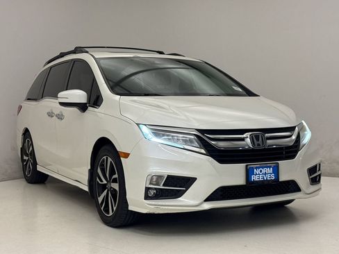 Used 2019 Honda Odyssey Elite image 4