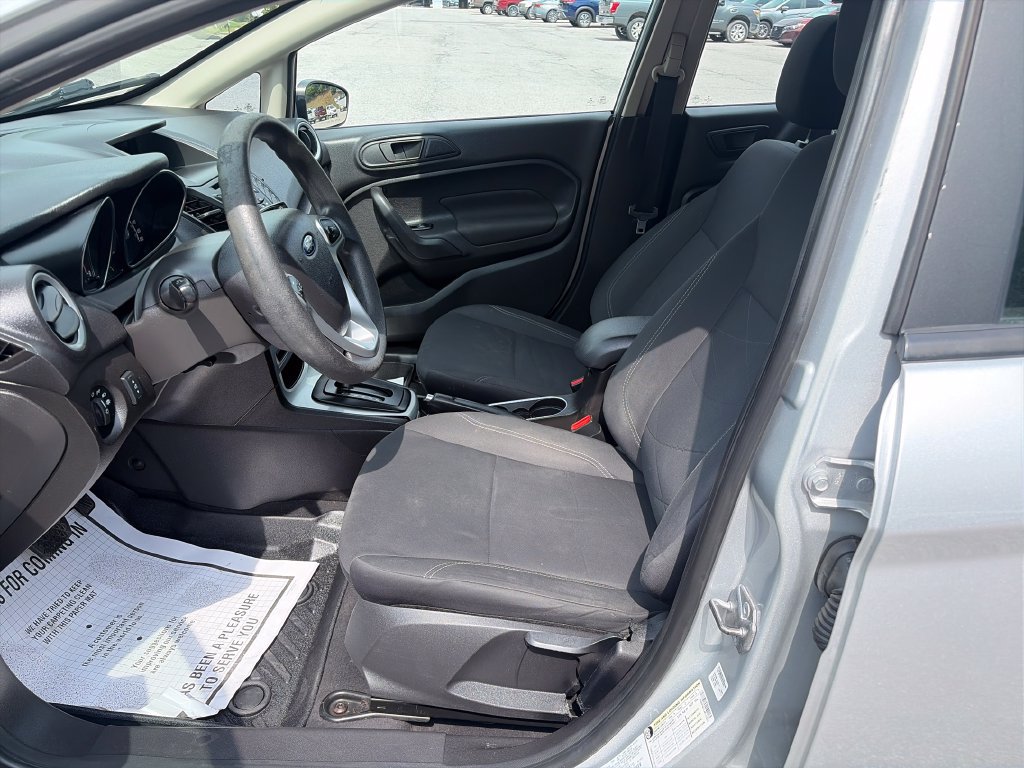Used 2018 Ford Fiesta SE FWD image 10
