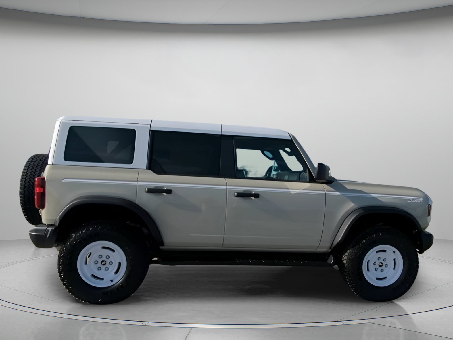 New 2026 Ford Bronco Heritage Edition AWD/4WD image 34
