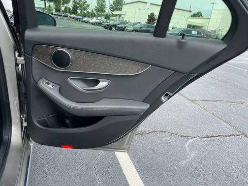 Used 2019 Mercedes-Benz C 300 Sedan image 34