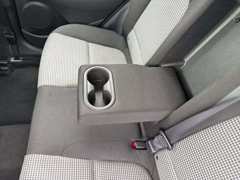 Used 2020 Hyundai Kona SE FWD image 32