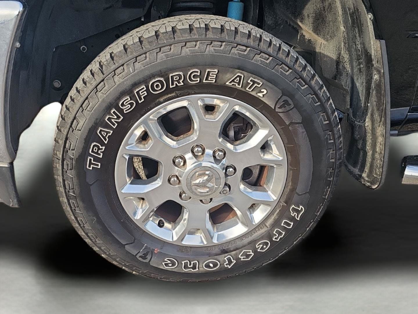 Used 2024 RAM 2500 Laramie w/ Off Road Package AWD/4WD image 11