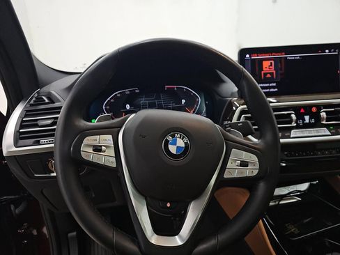 Used 2025 BMW X4 xDrive30i AWD/4WD image 10