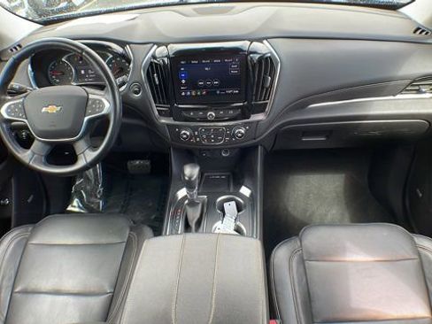 Used 2021 Chevrolet Traverse Premier w/ LPO, Floor Liner Package image 7