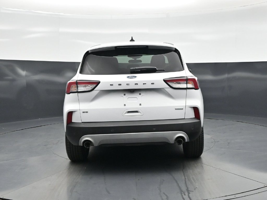 Certified 2020 Ford Escape SE FWD image 18