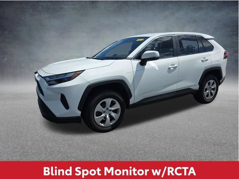 Used 2024 Toyota RAV4 LE FWD image 13