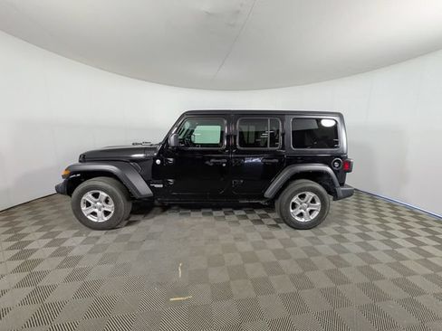 Used 2021 Jeep Wrangler Unlimited Sport AWD/4WD image 25