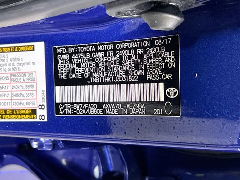 Used 2018 Toyota Camry LE image 29