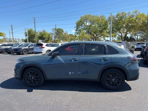 Used 2025 Honda HR-V Sport image 4