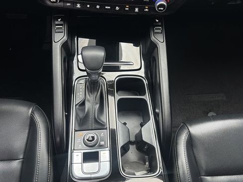 Used 2025 Kia Telluride S image 21